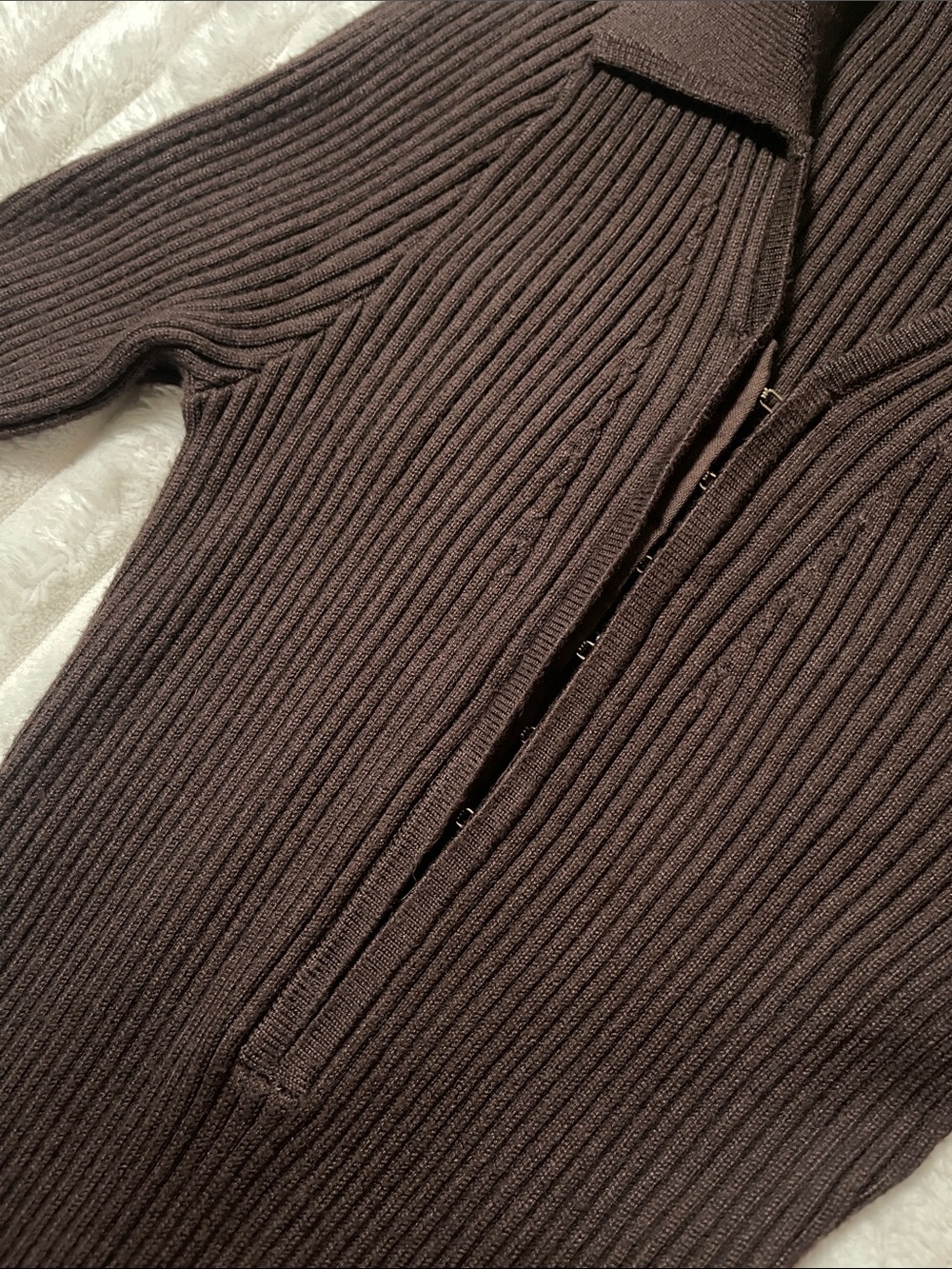 Abercrombie & Fitch Long Ribbed Maxi Dress in Dark Brown | Size Small TALL - Picture 5 of 8